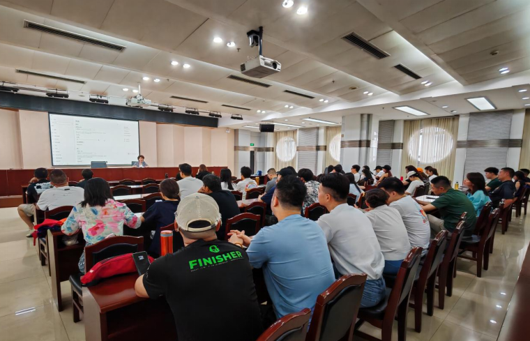 正在上传... 09684328e965cf29b615636ca148031b.png