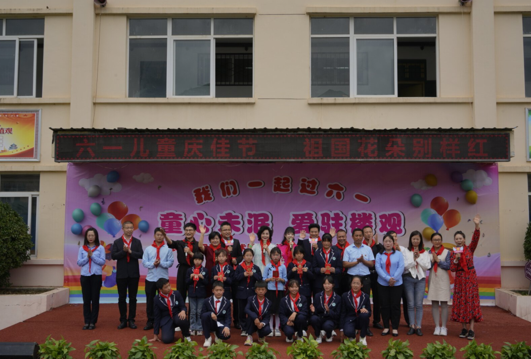 正在上传... 3064ba48f023ad118160da21c78f48de.png