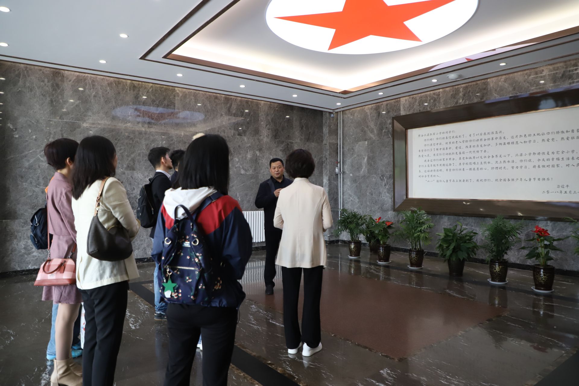 正在上传... 3cd49731f4b1ae3f33cde9002c1c27e1.jpeg