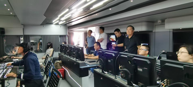 正在上传... 9af99eb45b8e30203859333dcdfc683b.png