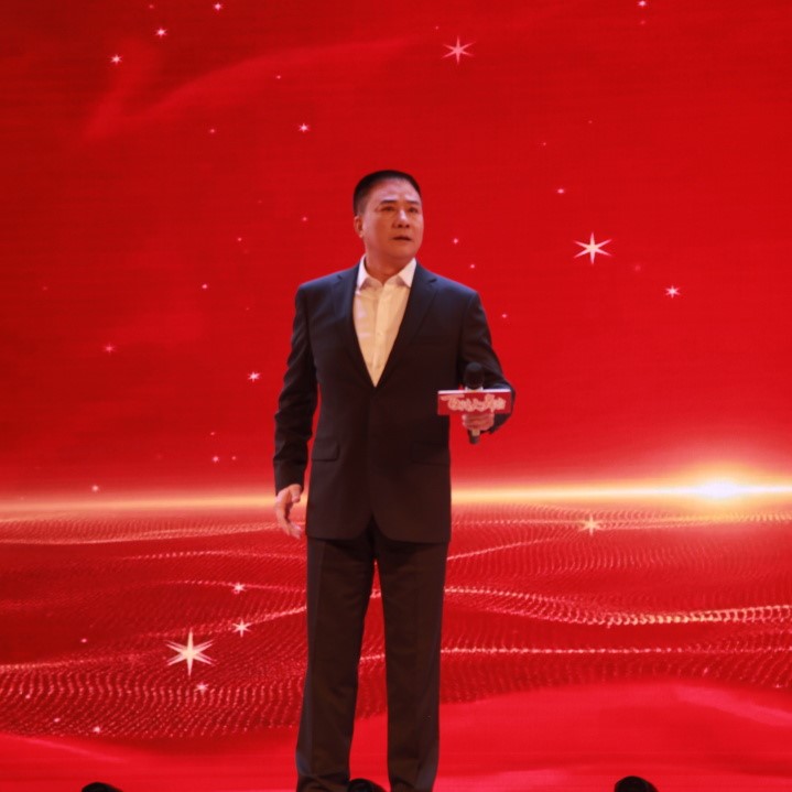 正在上传... 934f4e5d8c94e372d88ffd4690e78d39.jpg