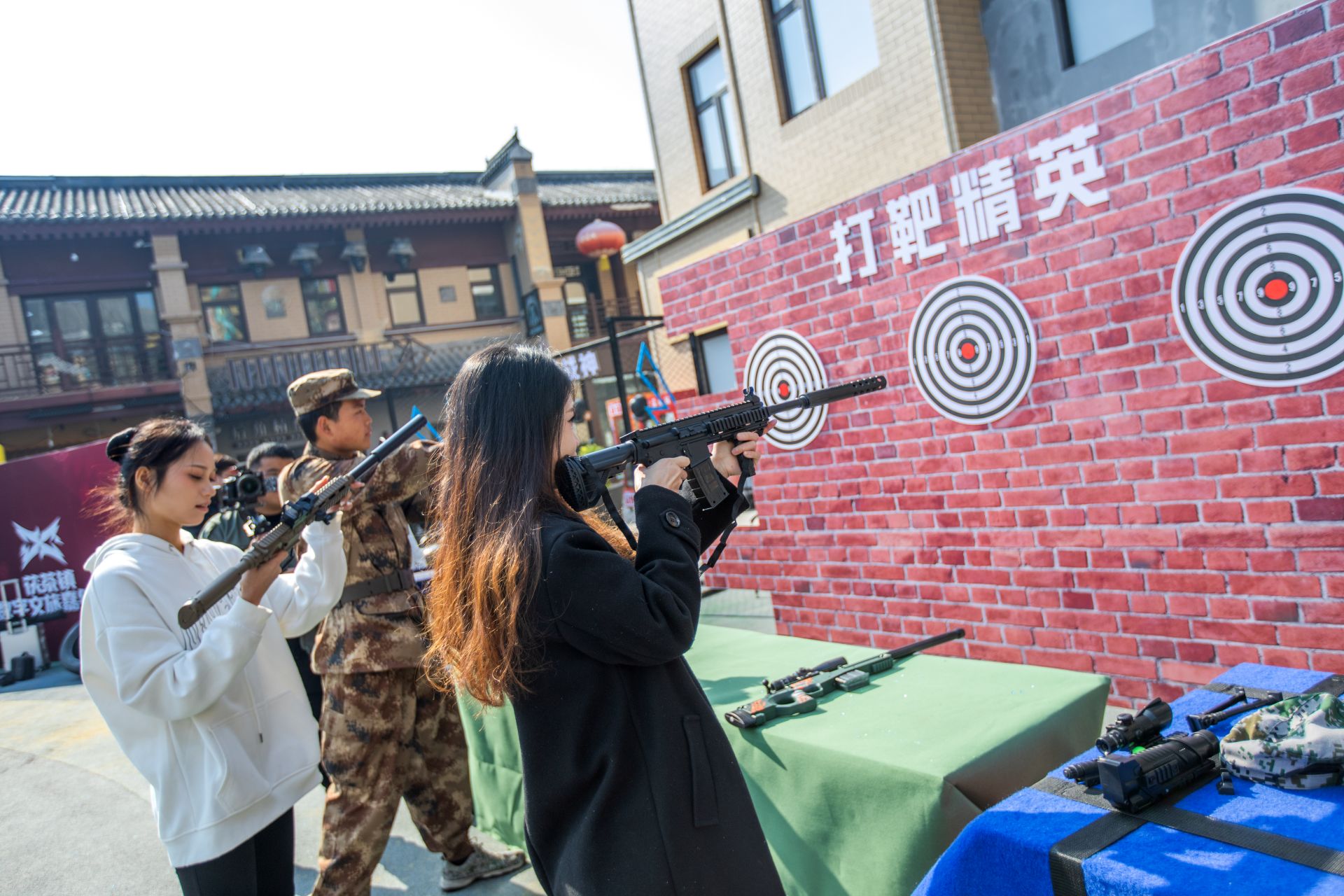 正在上传... ad217670e11043e265a3ec6f0883fe17.jpeg