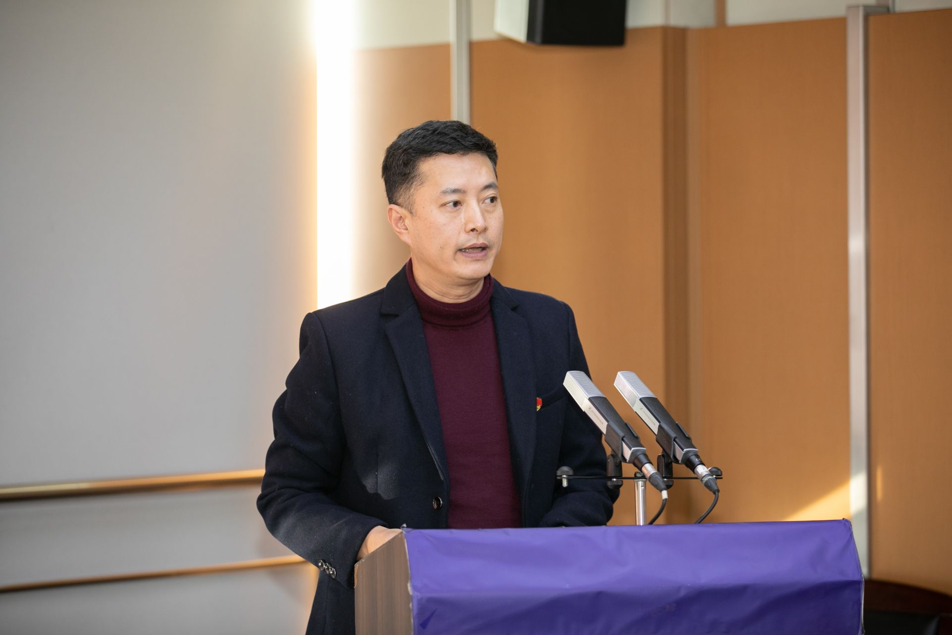 正在上传... cd25c2683e2188d442a4701508ac347c.jpeg