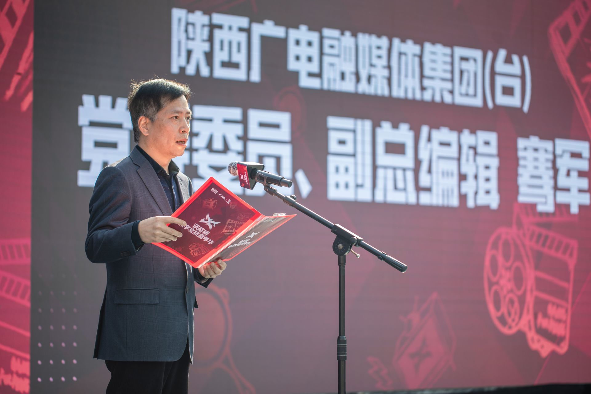 正在上传... f3663c2ed33f71fad16b3675d68440f5.jpeg